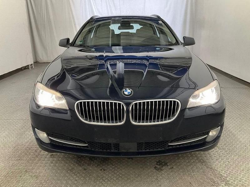 Gebraucht BMW 520 Performance 184 PS (135 kW) 2010 Blau Limousine