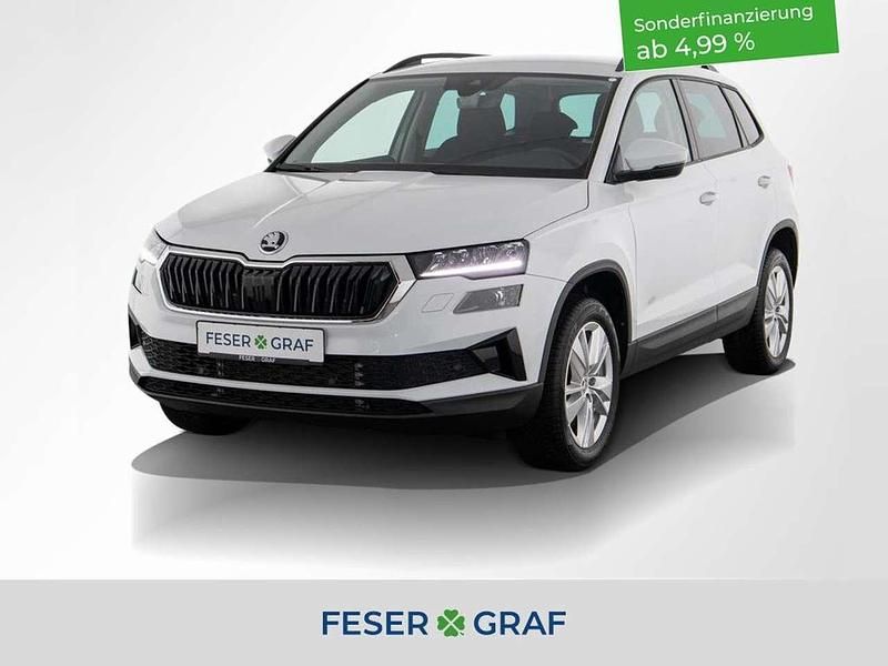 Weiß Gebraucht 2024 Skoda Karoq Selection SUV | 28.950 € (Superpreis) - Bild 1/4
