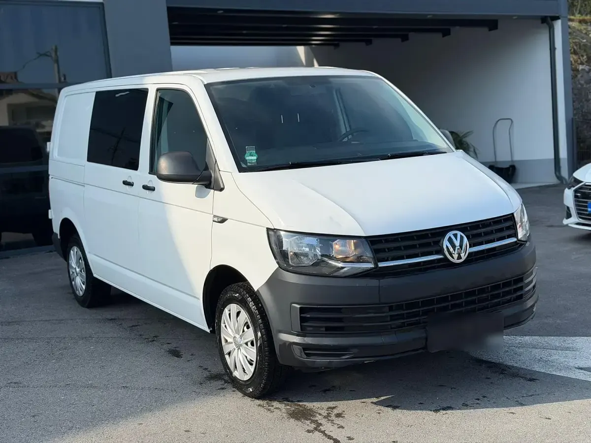 Second-hand VW T6 140 CP (102 kW) 2016 Alb Van