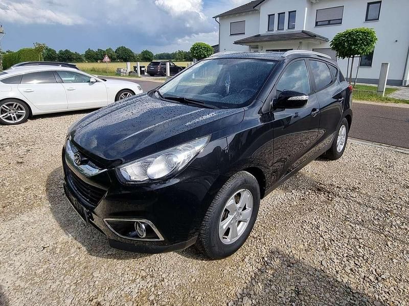 Schwarz Gebraucht 2010 Hyundai ix35 Style SUV | 7.200 € (Guter Preis) - Bild 1/4