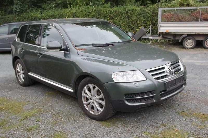 Grün Gebraucht 2003 VW Touareg SUV | 1.999 € (Superpreis) - Bild 1/4