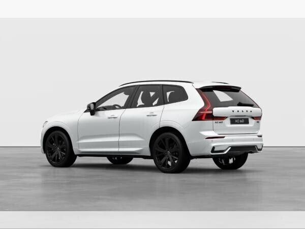 Neu Volvo XC60 Plus 250 PS (183 kW) 2025 Schwarz (crystal white pearl) SUV