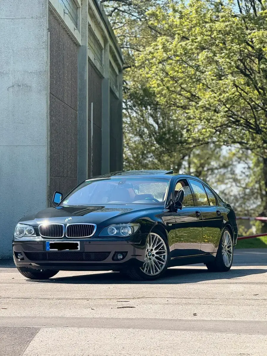 Gebraucht BMW 740 Shadowline 306 PS (225 kW) 2005 Schwarz Limousine