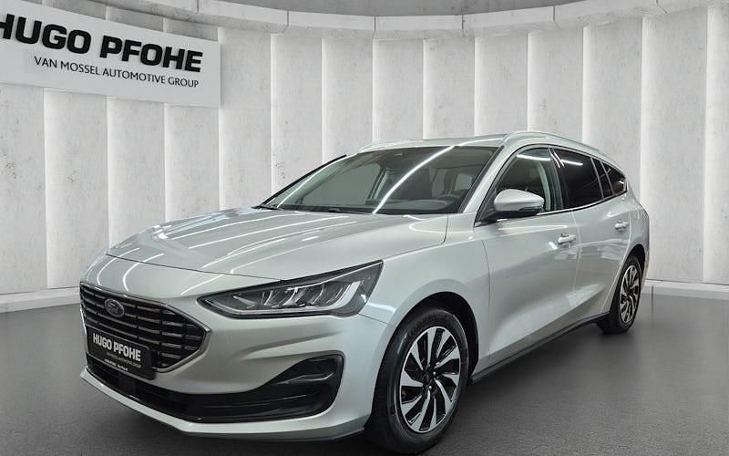Silber Gebraucht 2023 Ford Focus Titanium Kombi | 19.250 € (Guter Preis) - Bild 1/4