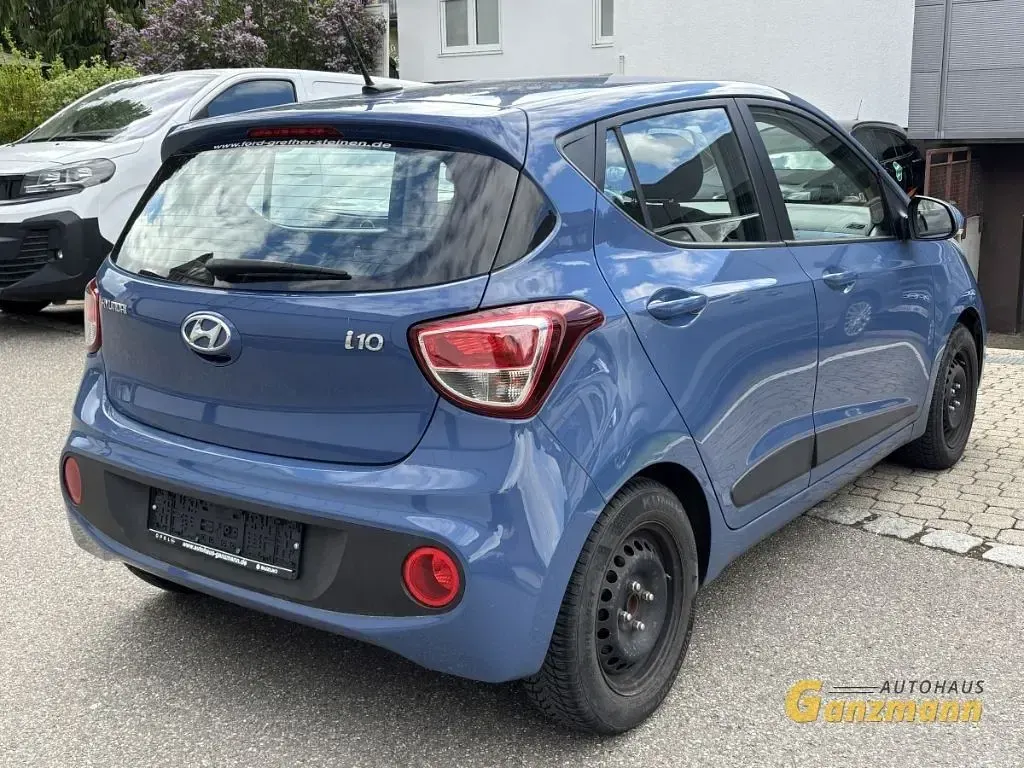 Gebraucht Hyundai i10 Style 87 PS (63 kW) 2018 Blau Kleinwagen