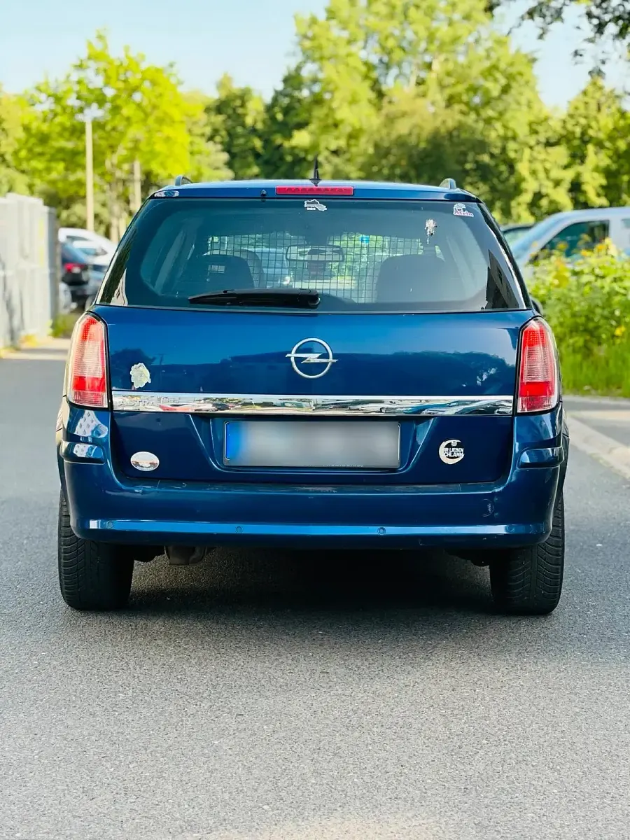 Gebraucht Opel Astra 125 PS (91 kW) 2007 Blau Kombi