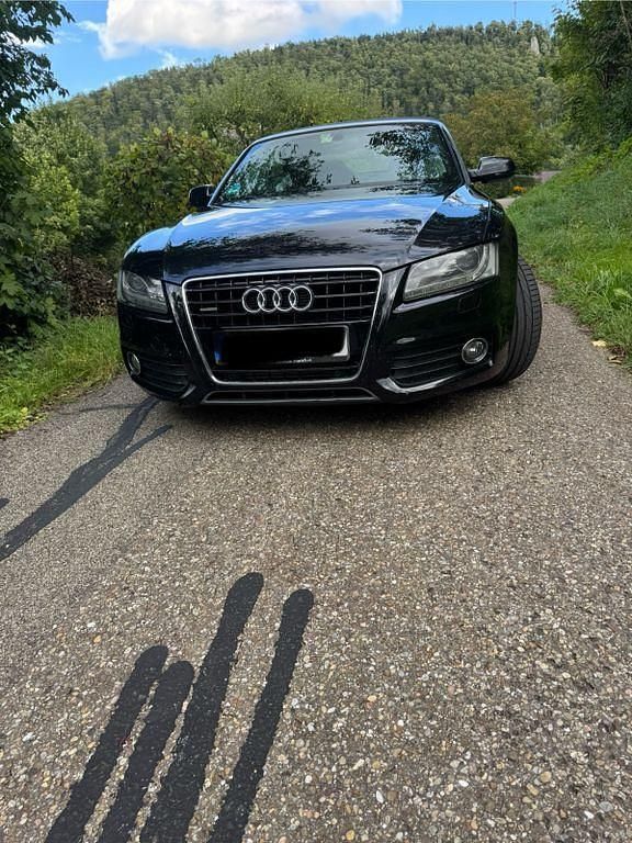 Schwarz Gebraucht 2011 Audi A5 Cabriolet Sport Cabrio | 10.900 € (Guter Preis) - Bild 1/4