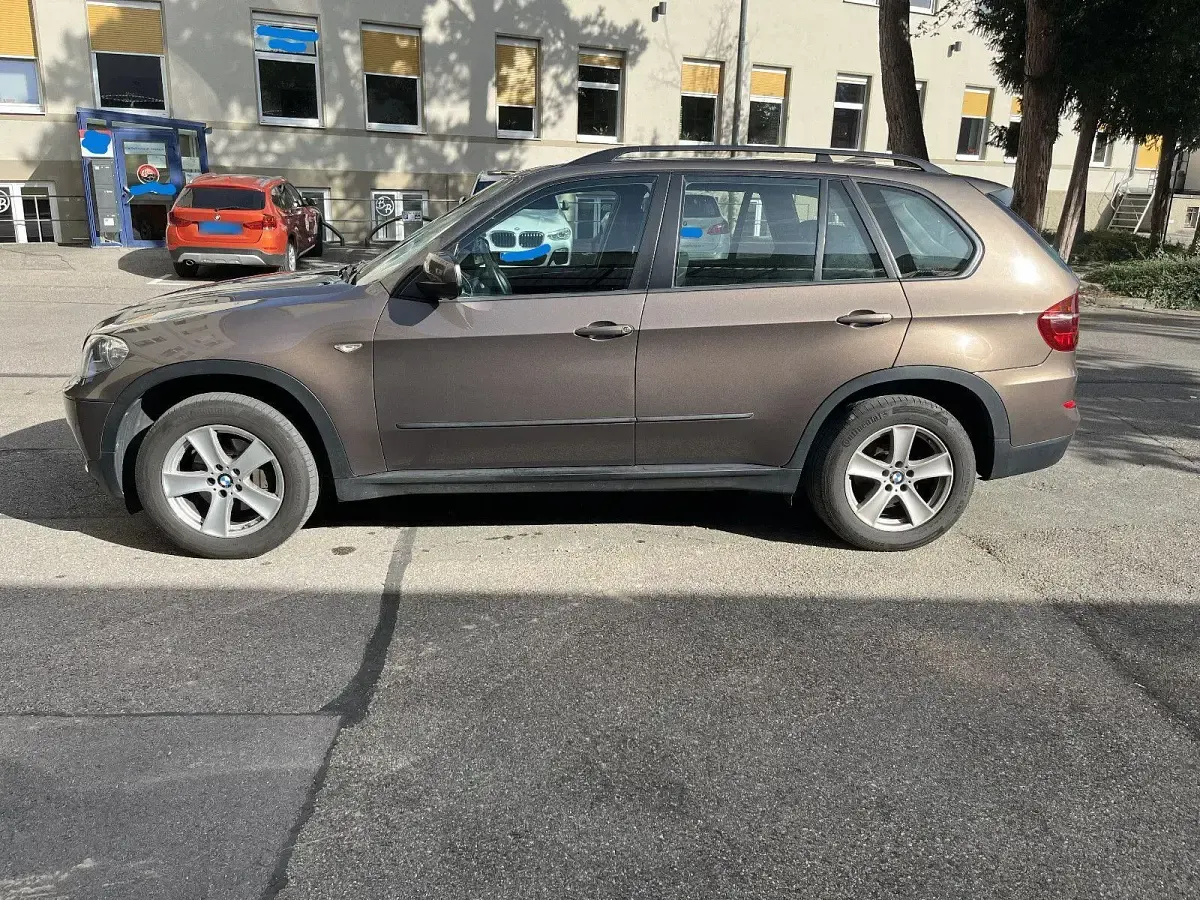 Second-hand BMW X5 245 CP (180 kW) 2013 Maro SUV