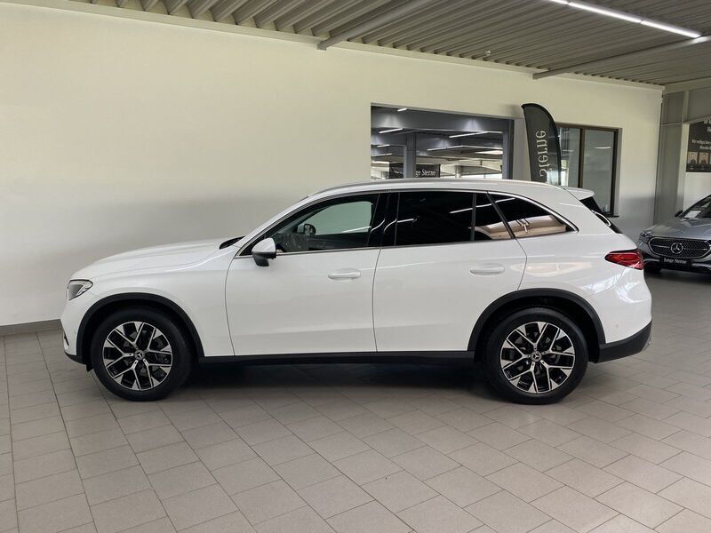 Gebraucht Mercedes GLC220 197 PS (144 kW) 2023 Andere SUV