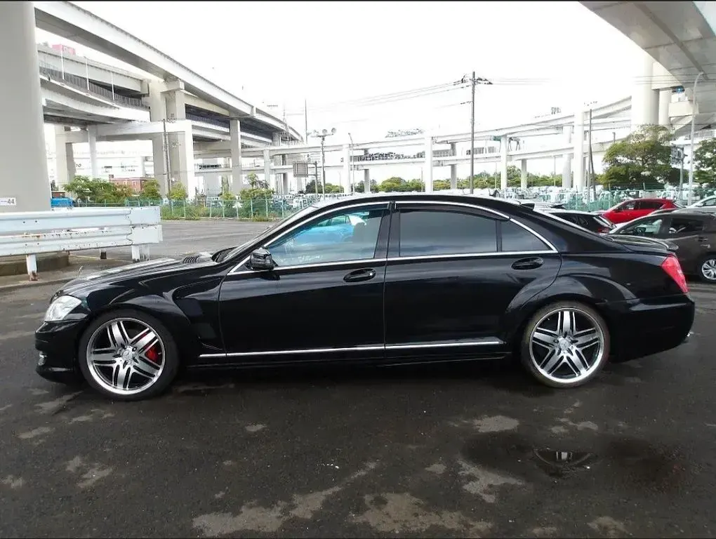 Gebraucht Mercedes S400 299 PS (219 kW) 2009 Schwarz Limousine