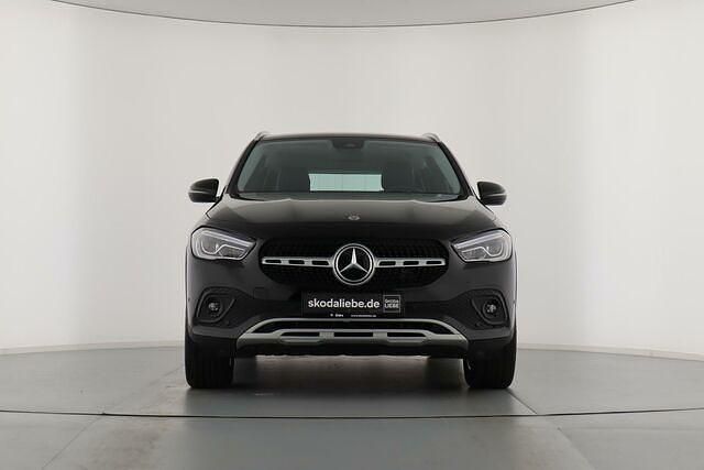 Gebraucht Mercedes GLA250 Style 218 PS (160 kW) 2022 Nachtschwarz  unilack SUV