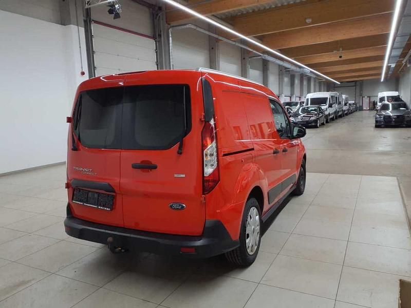Używany Ford Transit Trend 120 KM (88 kW) 2019 Czerwony Van