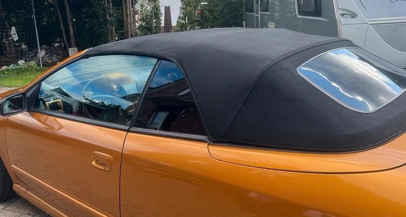 Gebraucht Opel Astra Cabriolet Edition 125 PS (91 kW) 2002 Gold Cabrio