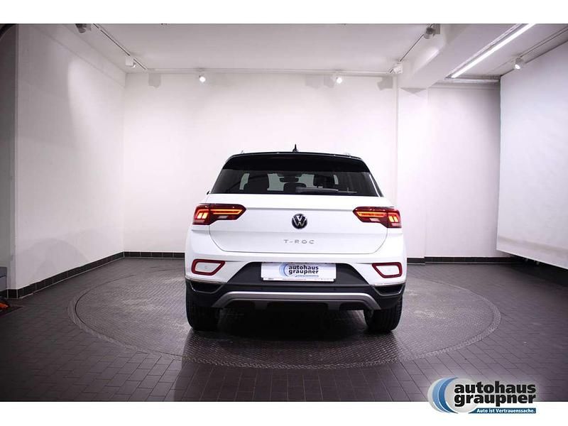 Gebraucht VW T-Roc Style 150 PS (110 kW) 2025 Weiss / pure white SUV