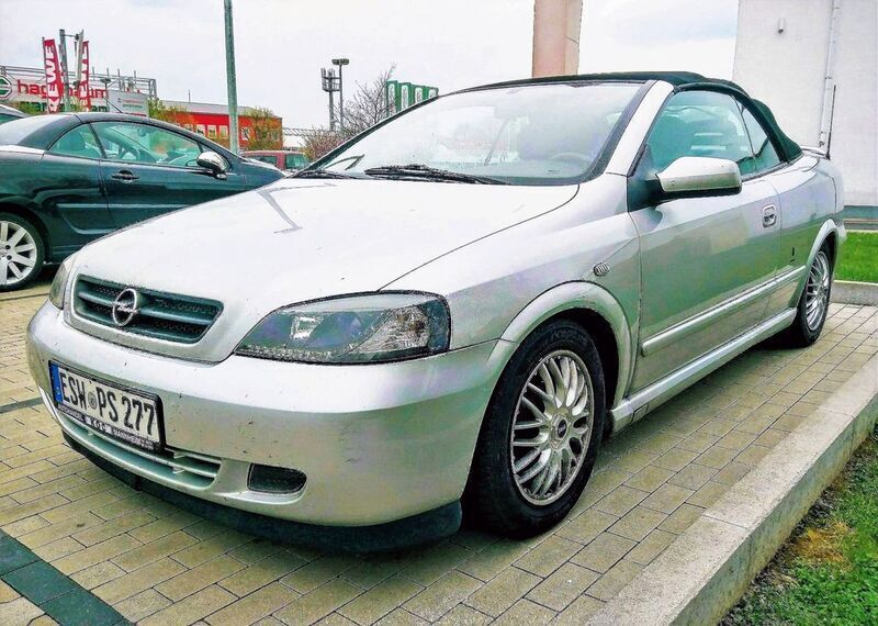 Silber Gebraucht 2003 Opel Astra Cabriolet Cabrio | 1.300 € (Superpreis) - Bild 1/4