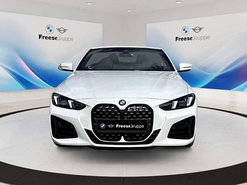 Neu BMW 420 Luxury Line 184 PS (135 kW) 2025 Weiß Cabrio
