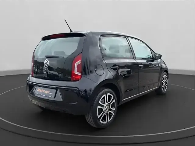 Second-hand VW up! Cup 75 CP (55 kW) 2015 Negru Hatchback