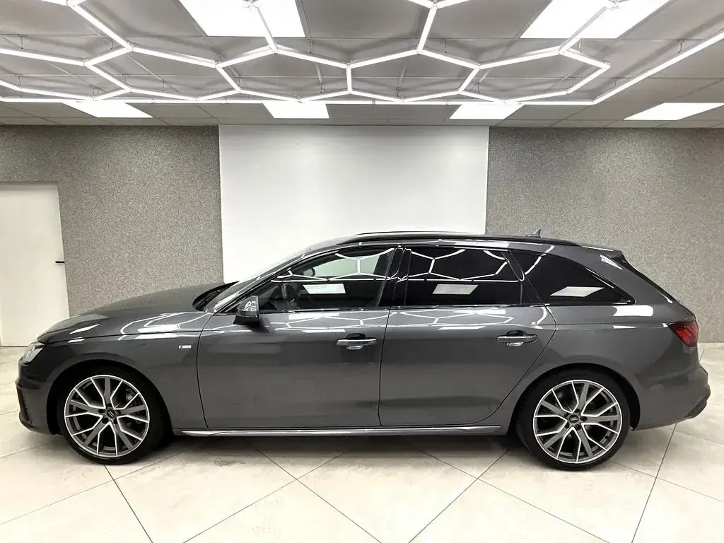 Gebraucht Audi A4 S-Line 245 PS (180 kW) 2020 Grau Kombi