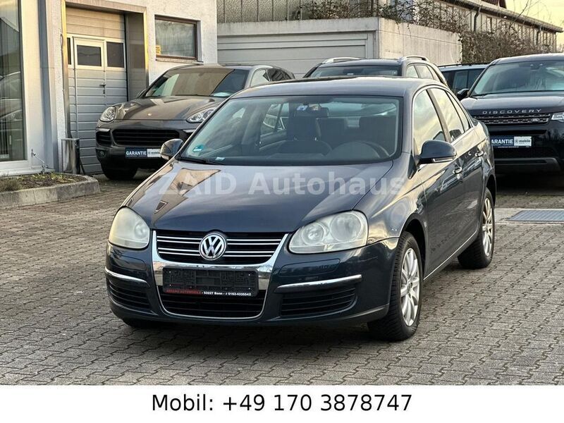 Blau Gebraucht 2006 VW Jetta Comfortline Limousine | 3.999 € (Fairer Preis) - Bild 1/4