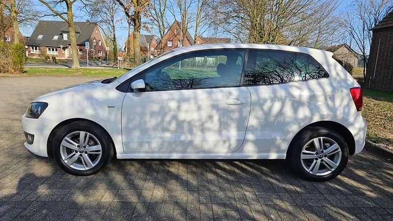 Gebraucht VW Polo Life 60 PS (44 kW) 2013 Weiß Kleinwagen