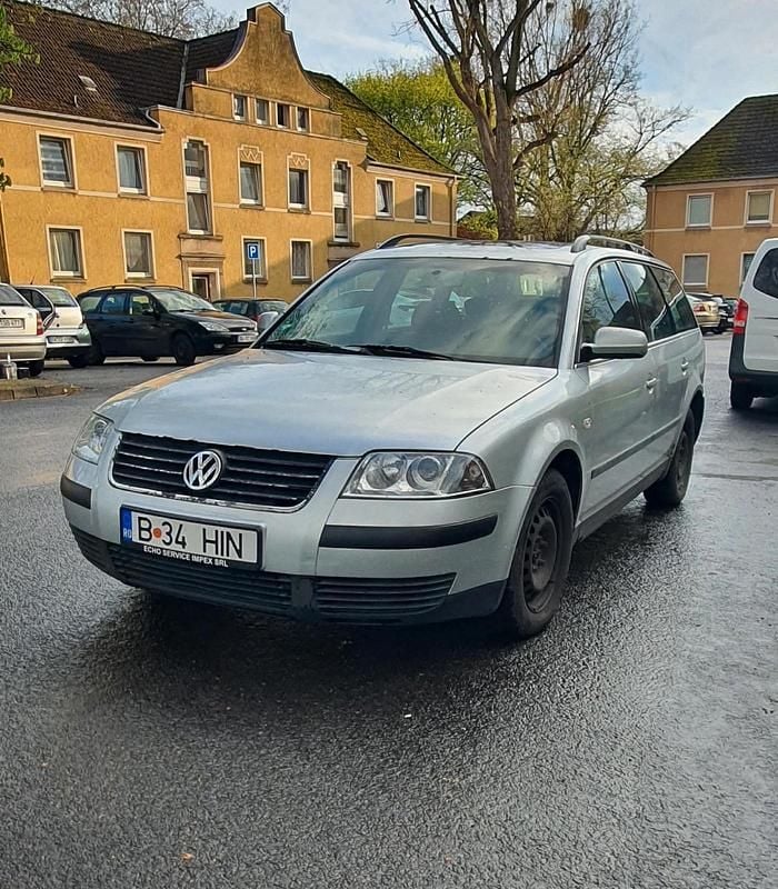 Gebraucht VW Passat 2002 Grau Kleinwagen