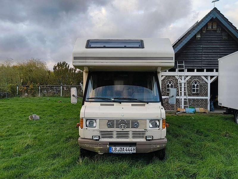 Gebraucht Mercedes T1 98 PS (72 kW) 1993 Beige Van