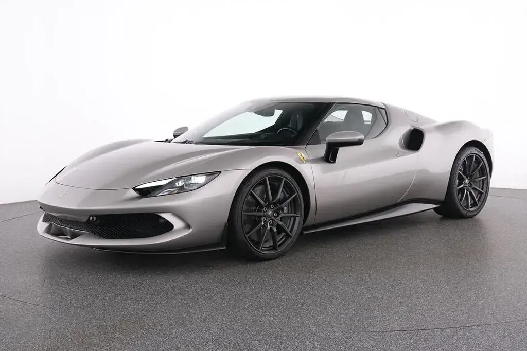 Gebraucht Ferrari 296 829 PS (609 kW) 2023 Silber