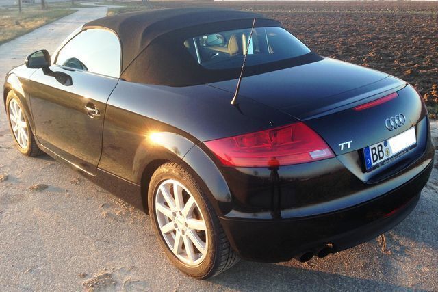 Gebraucht Audi TT Roadster 200 PS (147 kW) 2007 Schwarz metallic Cabrio