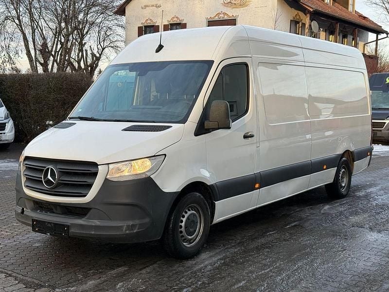 Gebraucht Mercedes Sprinter 163 PS (119 kW) 2019 Weiß Van