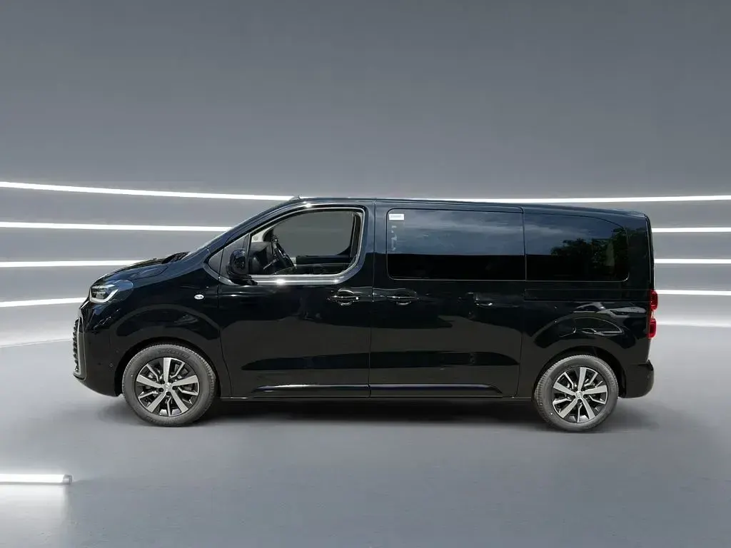 Neu Toyota Proace Verso 150 PS (110 kW) 2026 Schwarz Kombi