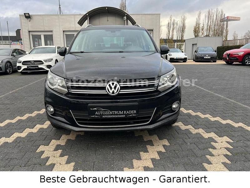 Schwarz Gebraucht 2014 VW Tiguan Sportline SUV | 11.690 € (Superpreis) - Bild 1/4