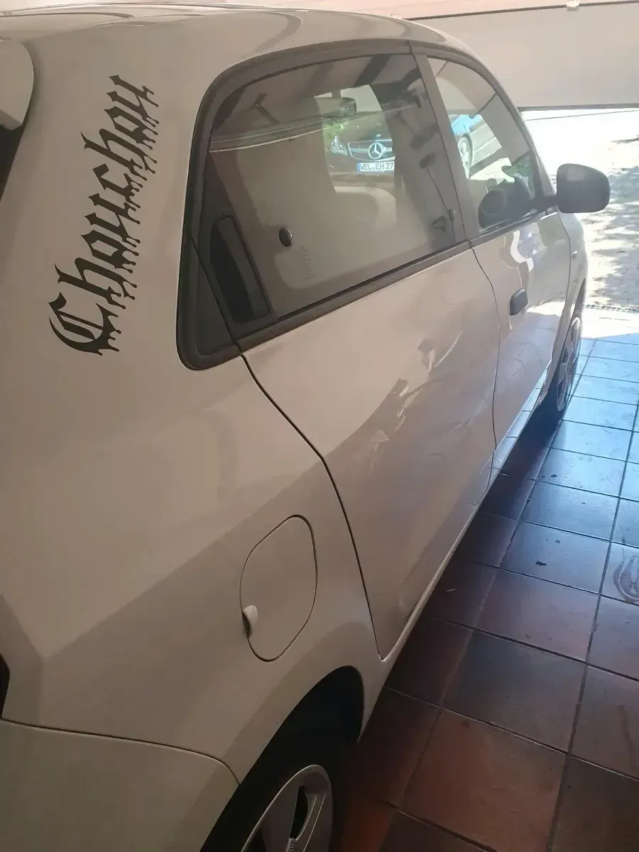 Gebraucht Renault Twingo 69 PS (50 kW) 2017 Weiß Kleinwagen