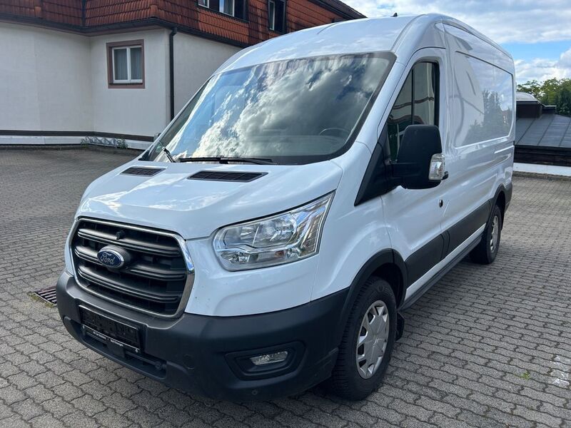 Weiß Gebraucht 2019 Ford Transit Van / Kleinbus | 20.950 € (Superpreis) - Bild 1/4
