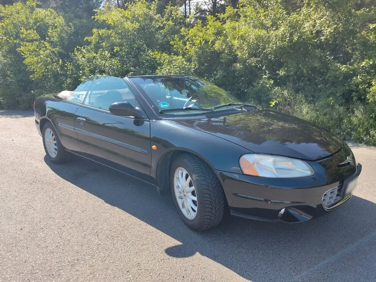 Gebraucht Chrysler Sebring Cabriolet 141 PS (103 kW) 2003 Schwarz Cabrio