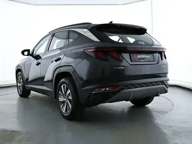 Gebraucht Hyundai Tucson Select 150 PS (110 kW) 2024 Schwarz SUV