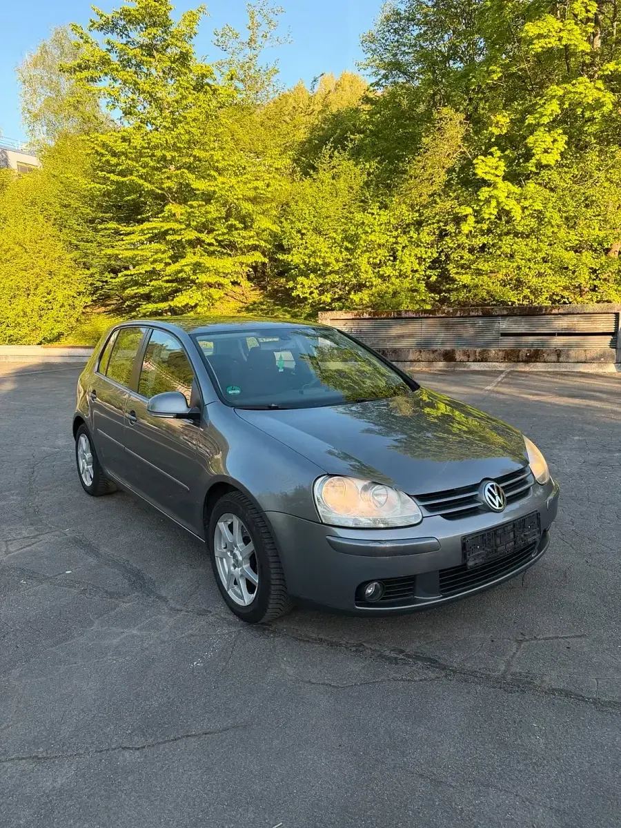 Gebraucht VW Golf V 105 PS (77 kW) 2007 Kleinwagen