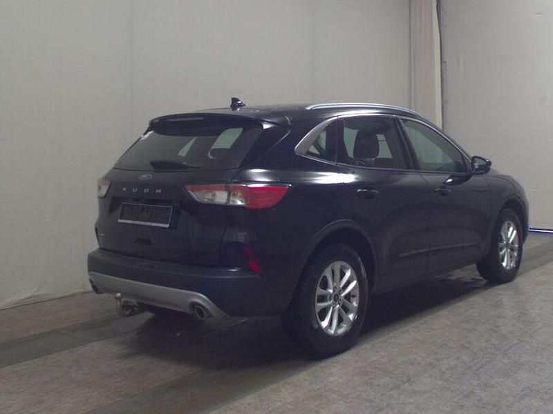 Gebraucht Ford Kuga Titanium 190 PS (139 kW) 2022 Schwarz SUV