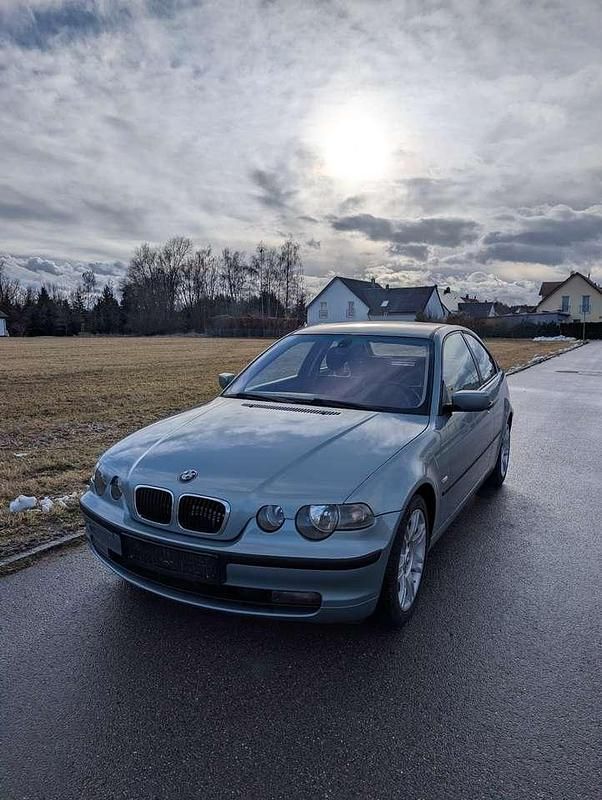 Gebraucht BMW 316 116 PS (85 kW) 2002 Limousine