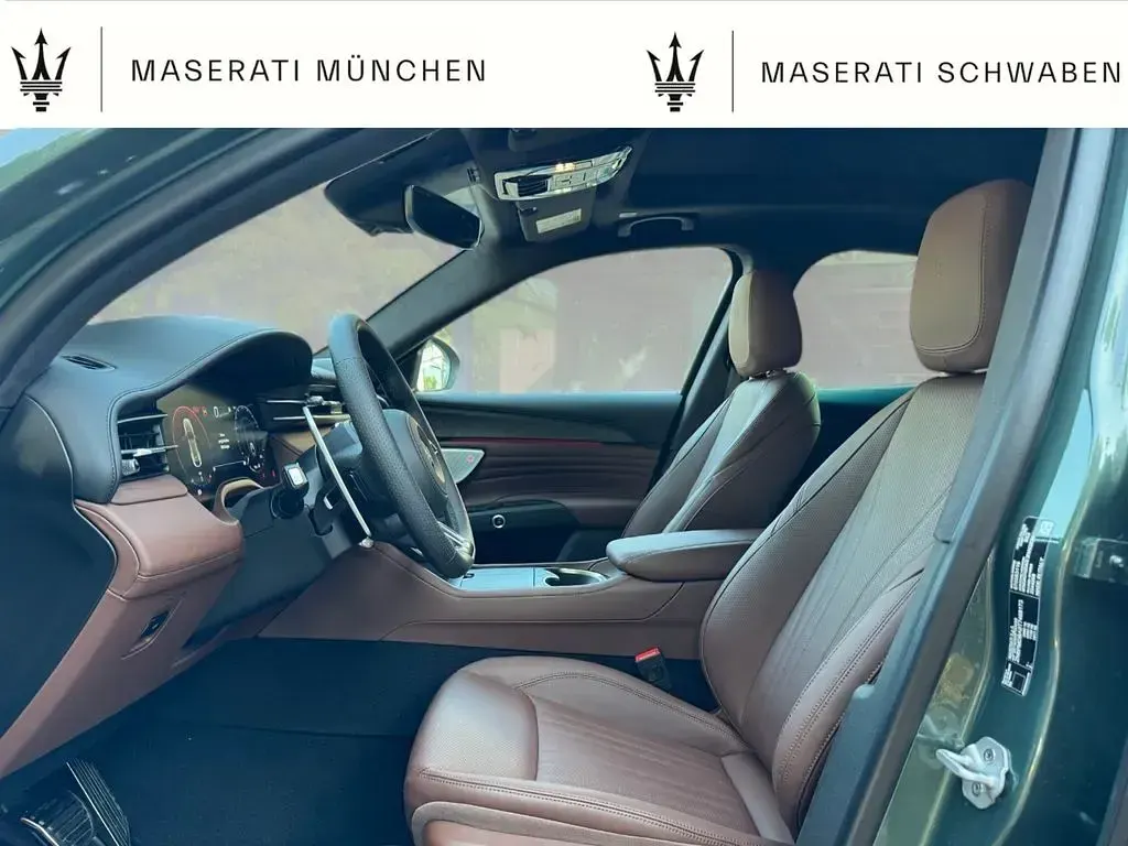 Neu Maserati Grecale 330 PS (242 kW) 2026 Grün SUV