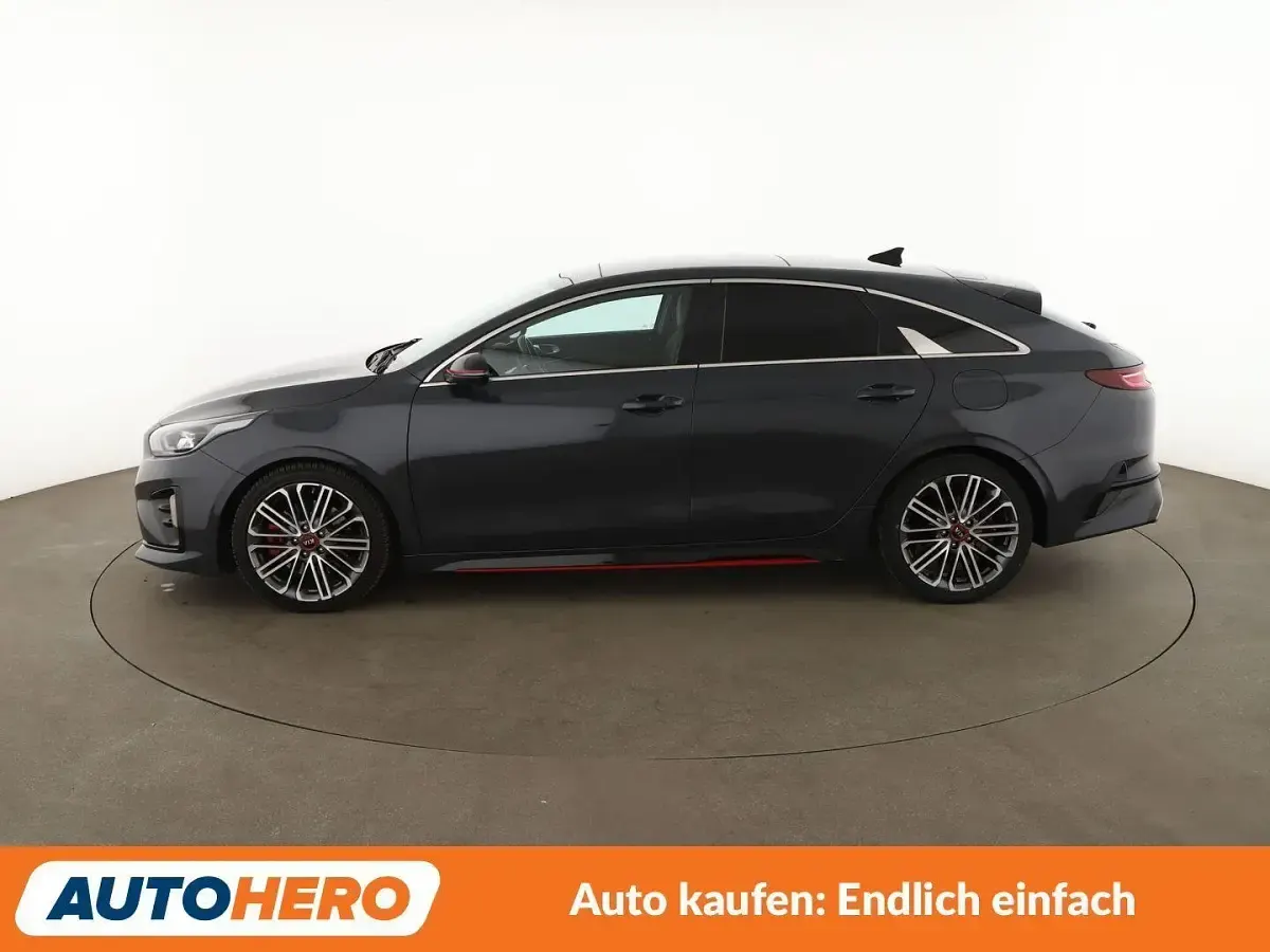 Używany Kia ProCeed GT 204 KM (150 kW) 2021 Szary Kombi