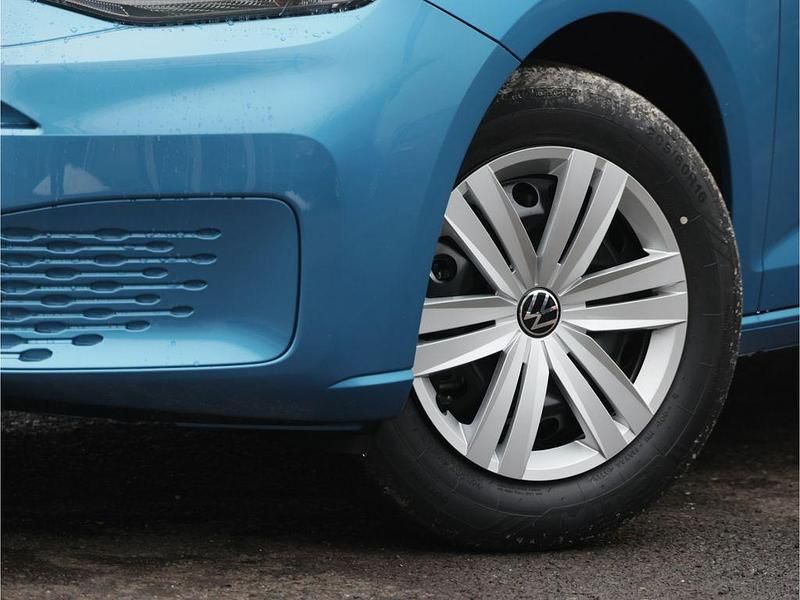 Neu VW Caddy 116 PS (85 kW) 2026 Hellblau Van / Kleinbus