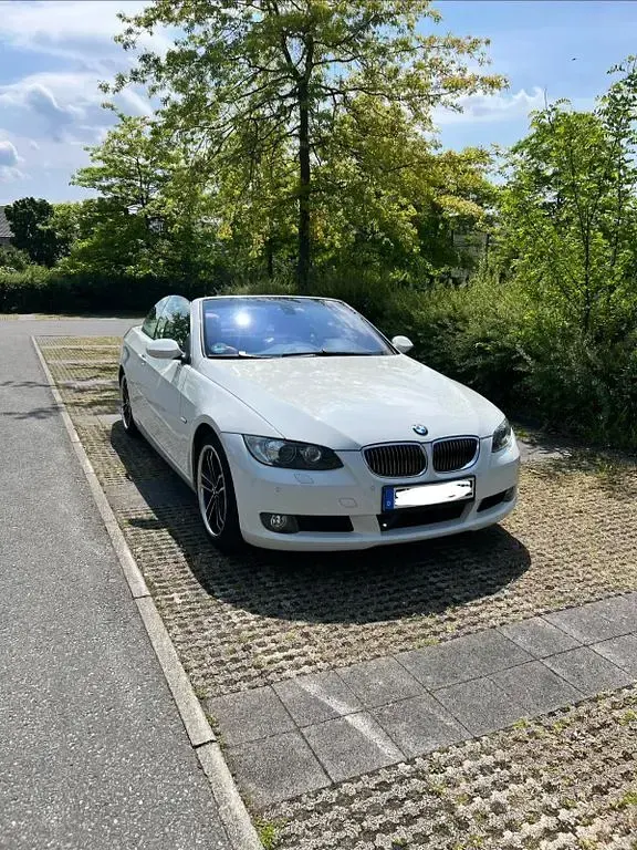 Occasion BMW 330 Cabriolet 272 ch (200 kW) 2008 Blanc Cabriolet