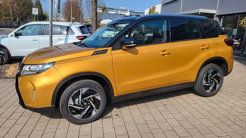 Neu Suzuki Vitara Comfort+ 110 PS (80 kW) 2026 Gelb SUV
