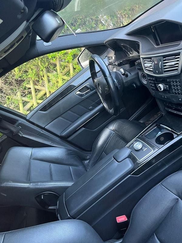 Gebraucht Mercedes E350 Avantgarde 231 PS (169 kW) 2010 Grau Kombi