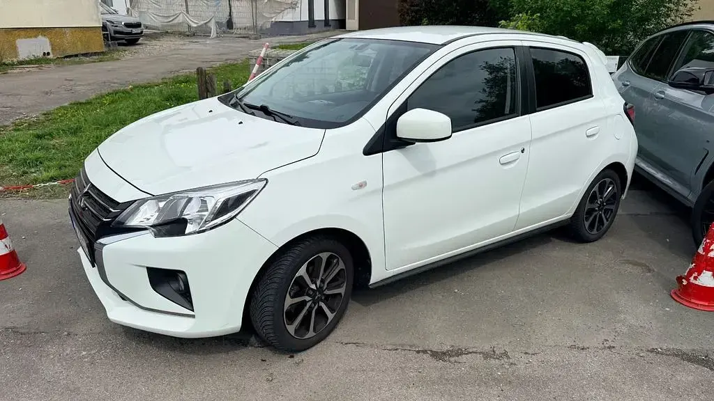 Gebraucht Mitsubishi Space Star Select+ 71 PS (52 kW) 2022 Weiß Kleinwagen