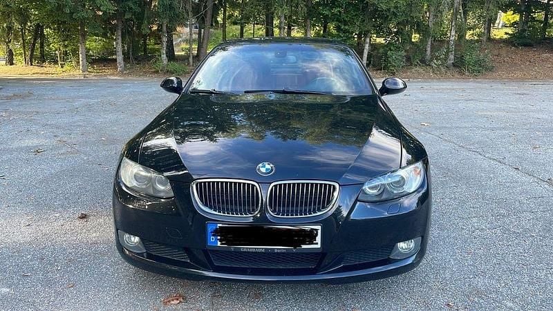Gebraucht BMW 325 Cabriolet 218 PS (160 kW) 2008 Schwarz Cabrio