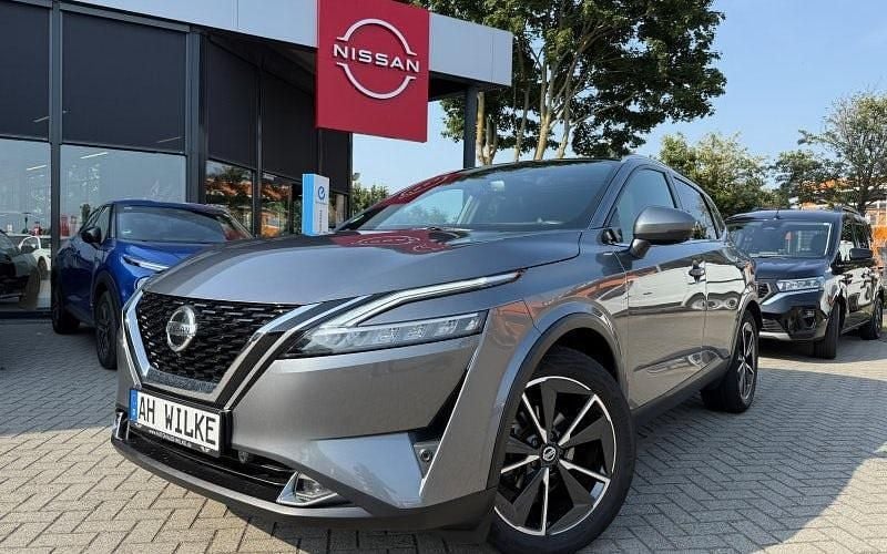 Gun metallic (m) Gebraucht 2022 Nissan Qashqai Tekna SUV | 23.790 € (Fairer Preis) - Bild 1/4