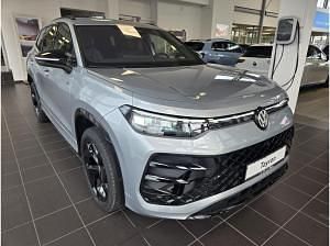 Neu VW Tayron Style 204 PS (150 kW) 2026 Silber (oyster silver metallic) SUV