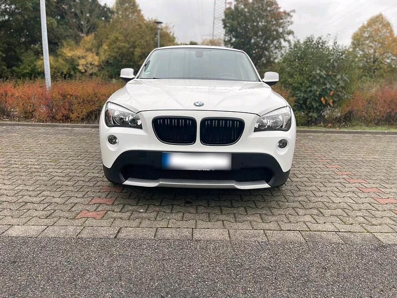 Gebraucht BMW X1 143 PS (105 kW) 2010 Weiß SUV