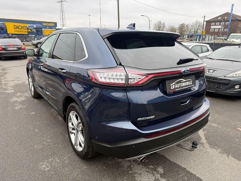 Gebraucht Ford Edge Titanium 209 PS (153 kW) 2017 Blau SUV